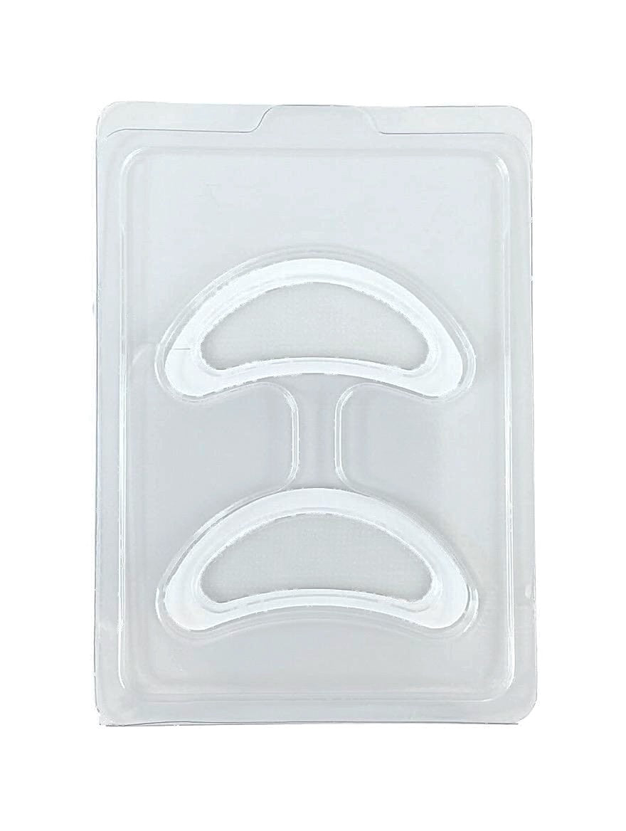 One pair of Micro‑Dart Eye Patches in its clear blister tray